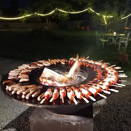 Le Clos De Ceintres 3*